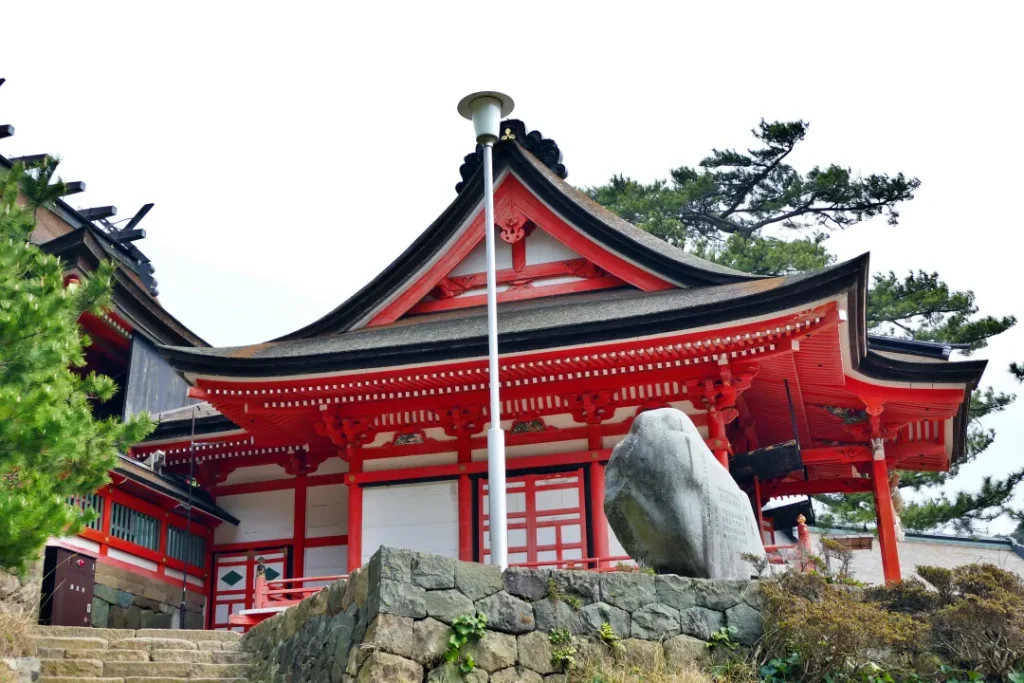 上の宮 拝殿