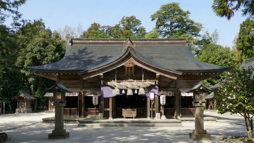 八重垣神社 拝殿