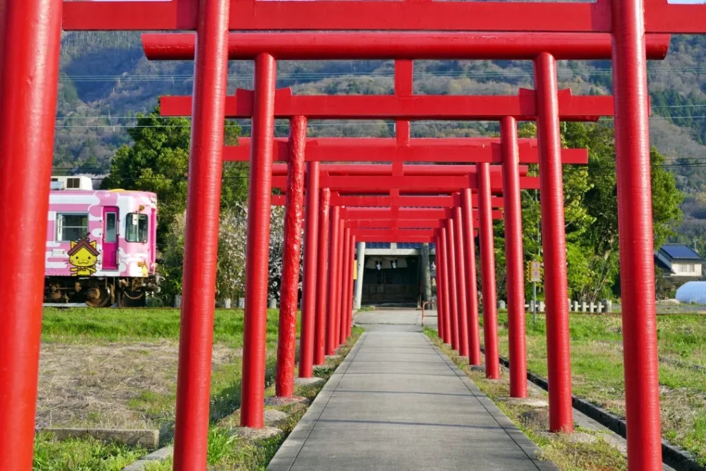 鳥居と一畑電車１