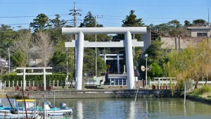 息栖神社 一の鳥居と忍潮井